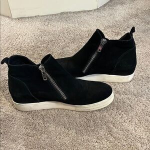 Steve Madden Black Suede Women's High-Top Sneakers Heeled 11